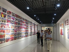 老裁縫家紡加盟 熱烈歡迎深圳市領(lǐng)導(dǎo)蒞臨老裁縫工廠總部考察 中國(guó)加盟網(wǎng)